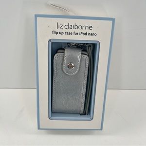 New In Box Liz Clairborne Flip Up Case for iPod Nano Silver